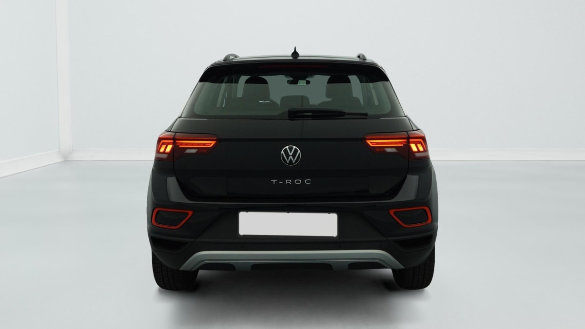 Volkswagen T-Roc - Image 6