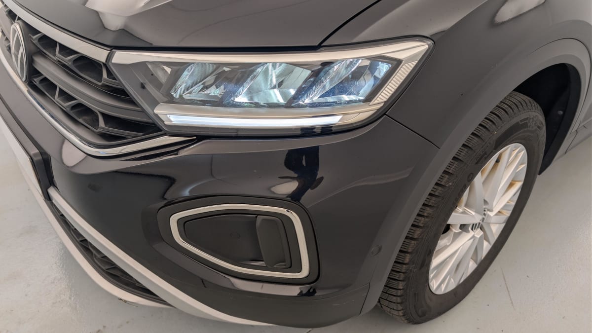 Volkswagen T-Roc - Image 21