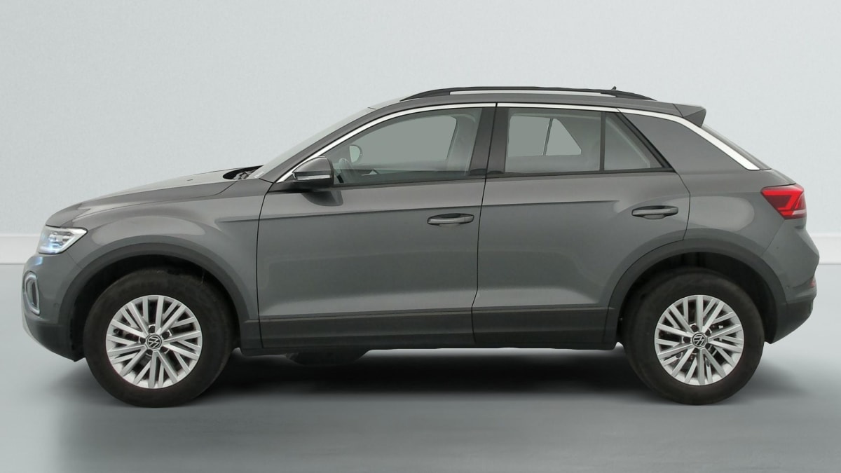 Volkswagen T-Roc - Image 4