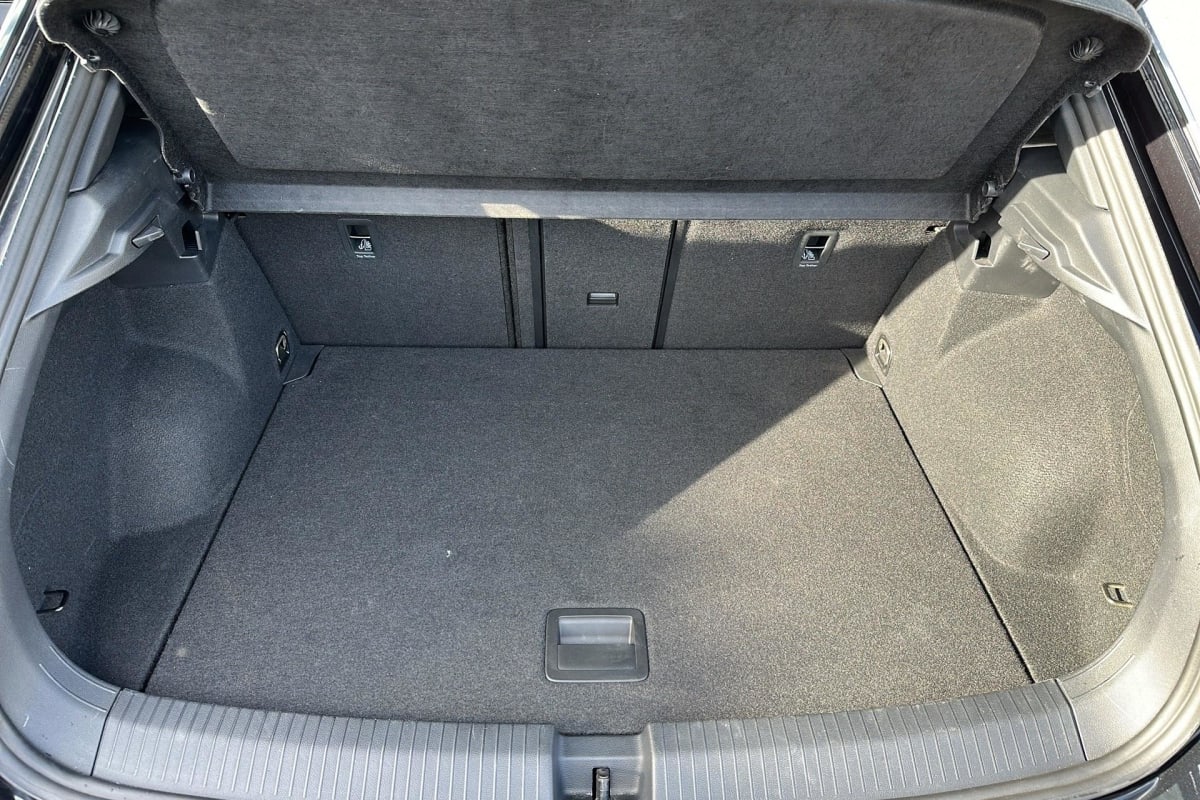 Volkswagen T-Roc - Image 9