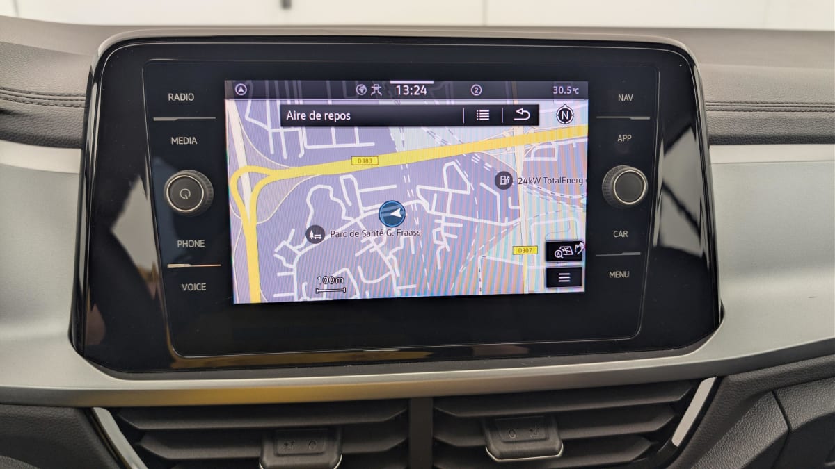 Volkswagen T-Roc - Image 19