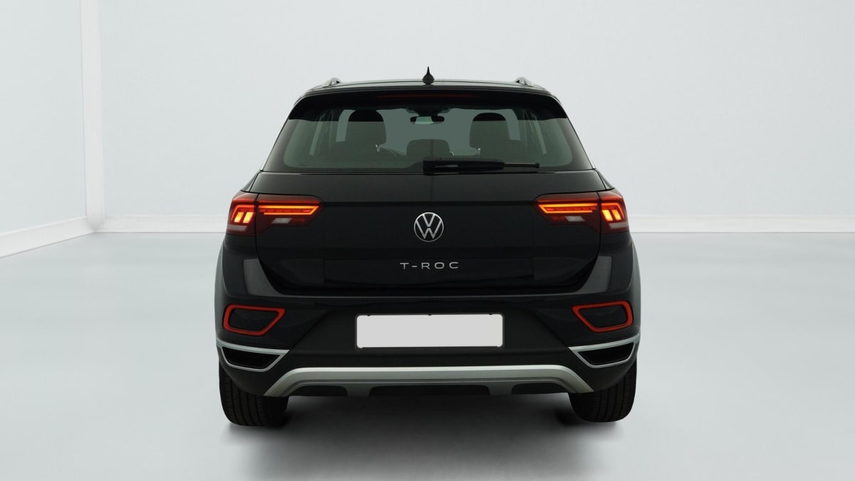 Volkswagen T-Roc - Image 6