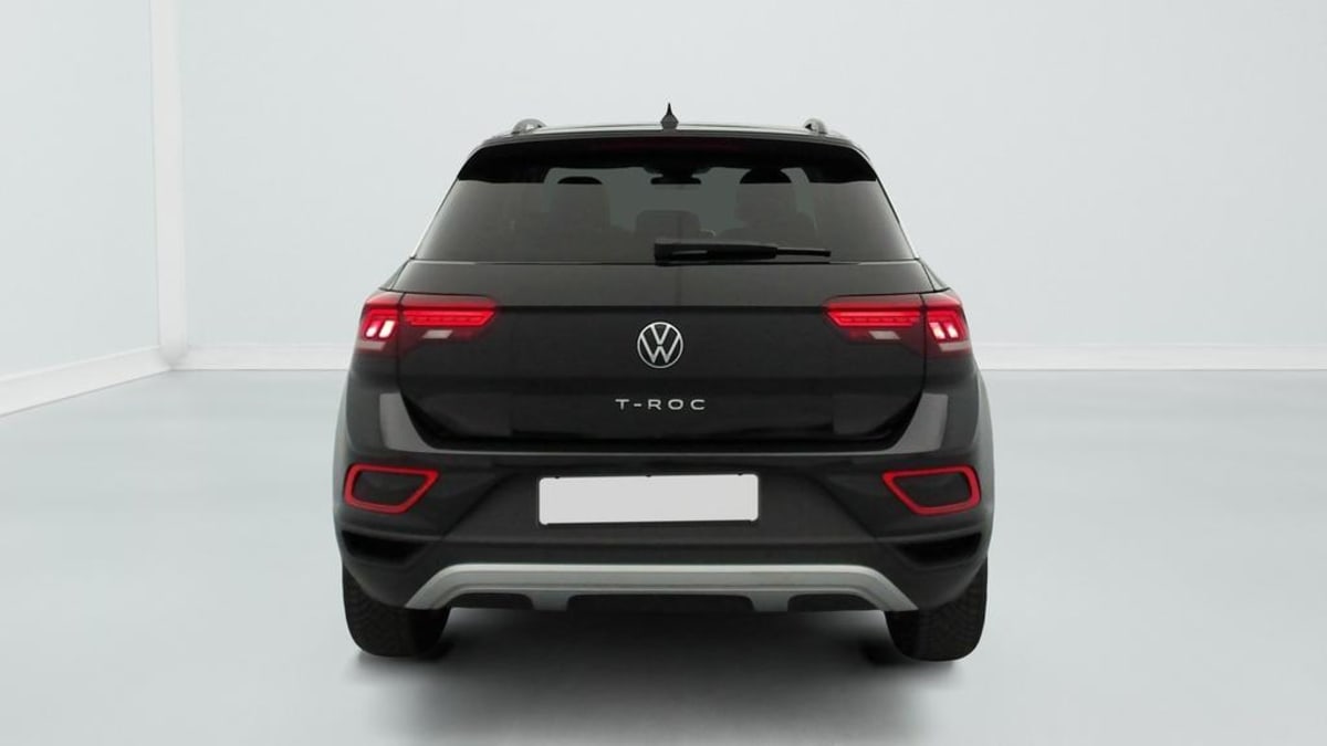 Volkswagen T-Roc - Image 6