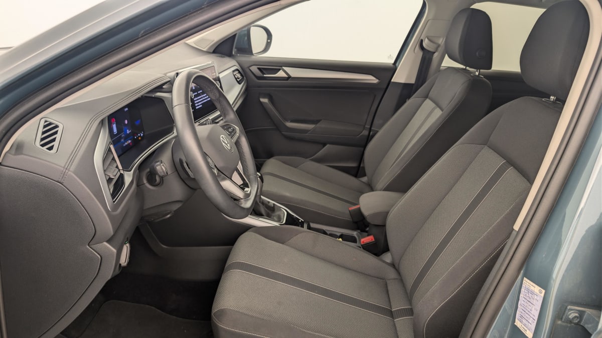 Volkswagen T-Roc - Image 16