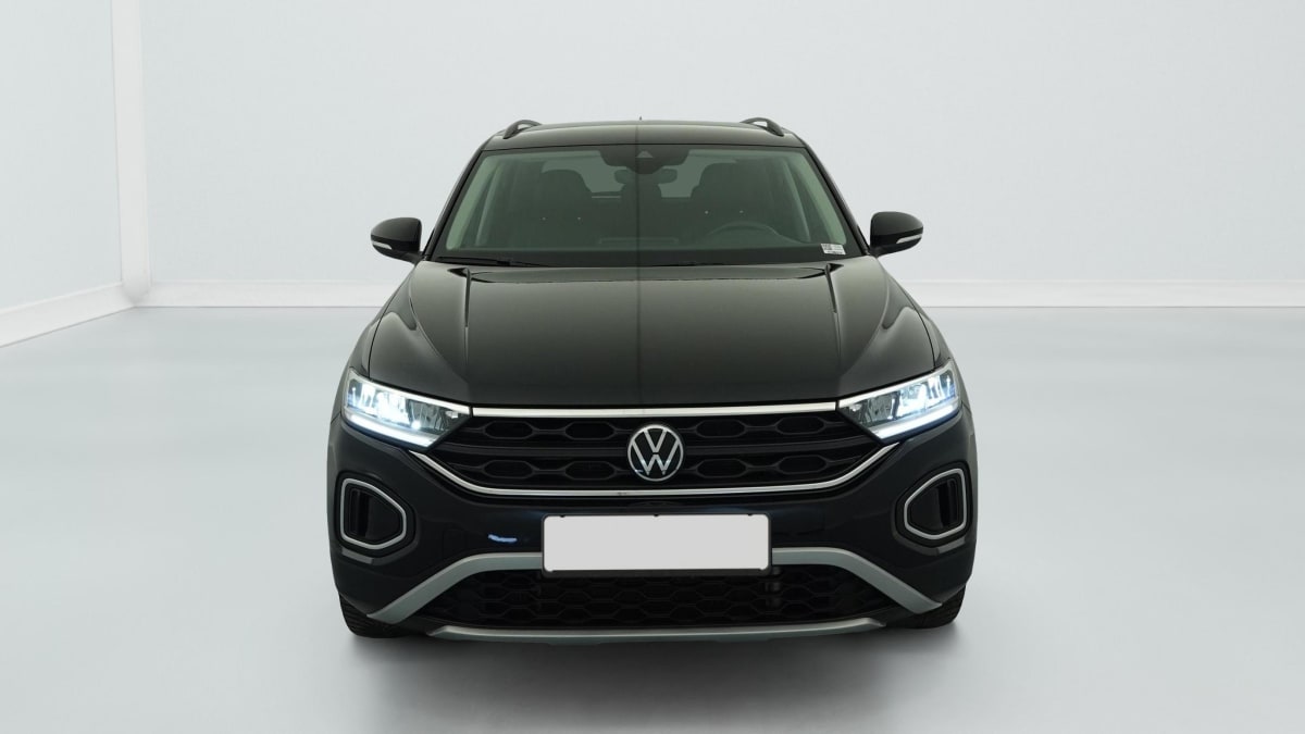 Volkswagen T-Roc - Image 2