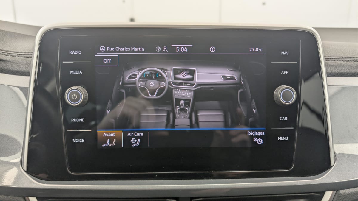 Volkswagen T-Roc - Image 19