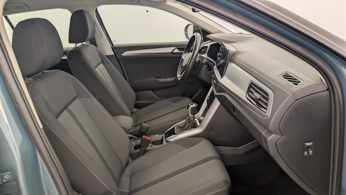 Volkswagen T-Roc - Image 9