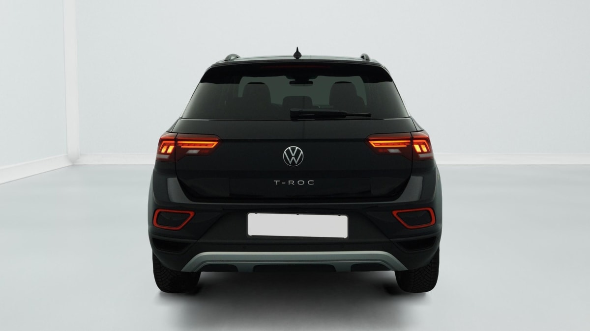 Volkswagen T-Roc - Image 6