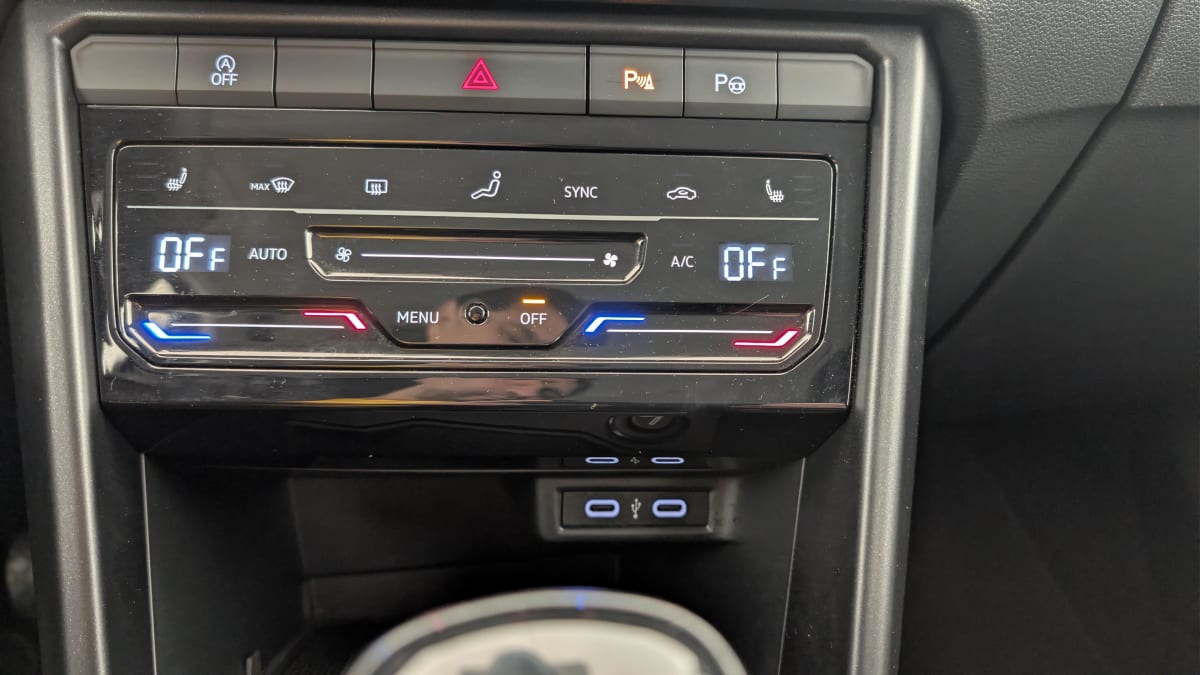 Volkswagen T-Roc - Image 19