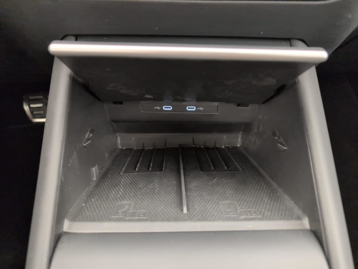 Volkswagen Tiguan - Image 21