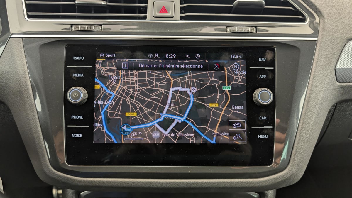 Volkswagen Tiguan - Image 19