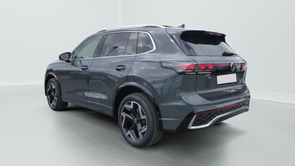 Volkswagen Tiguan - Image 7
