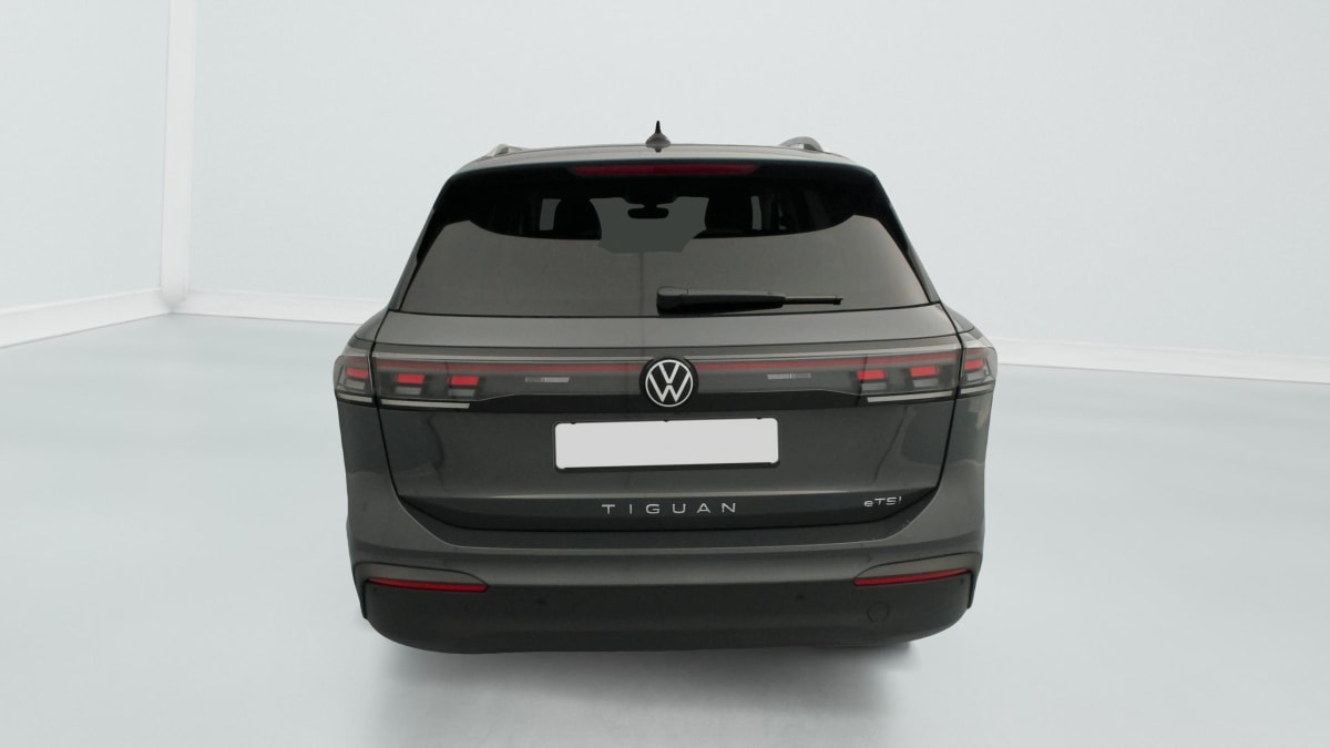 Volkswagen Tiguan - Image 84