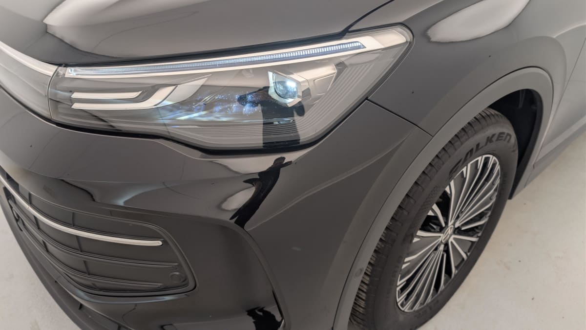 Volkswagen Tiguan - Image 24