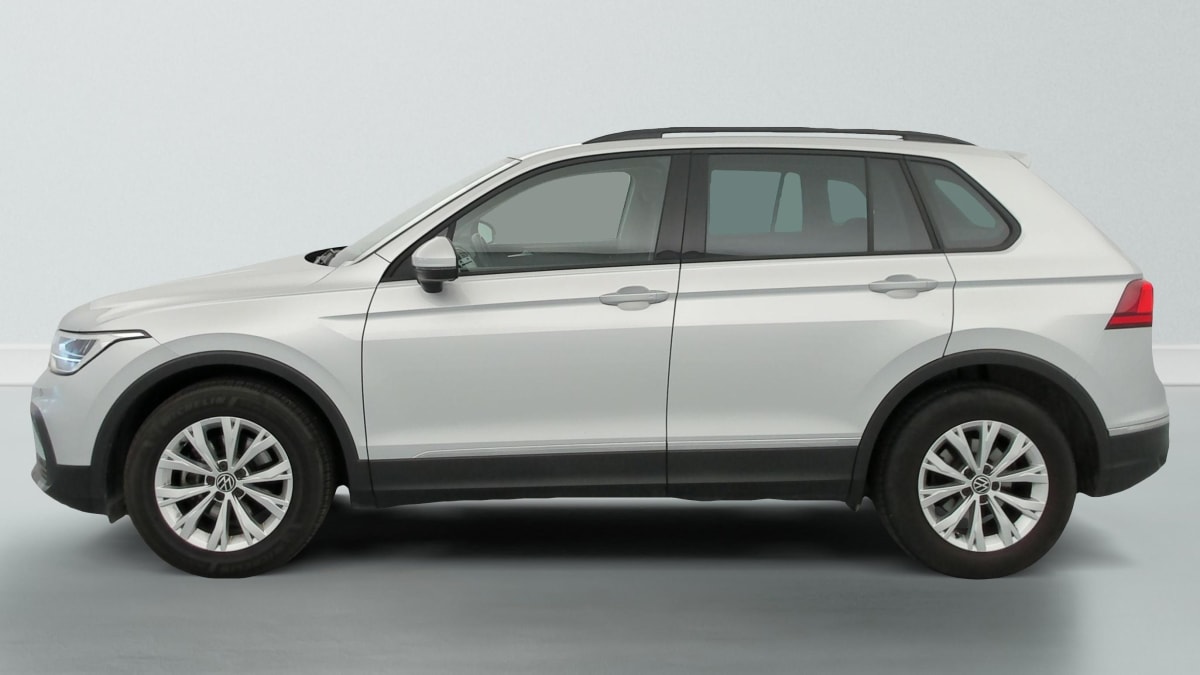 Volkswagen Tiguan - Image 4