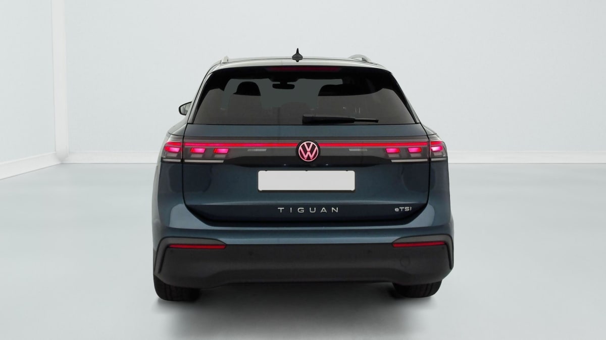 Volkswagen Tiguan - Image 6