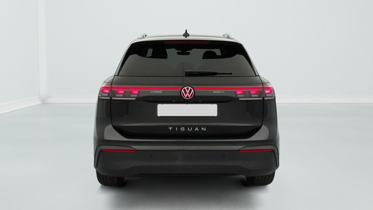 Volkswagen Tiguan - Image 6