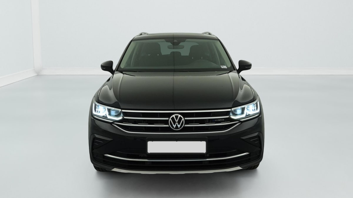 Volkswagen Tiguan - Image 2