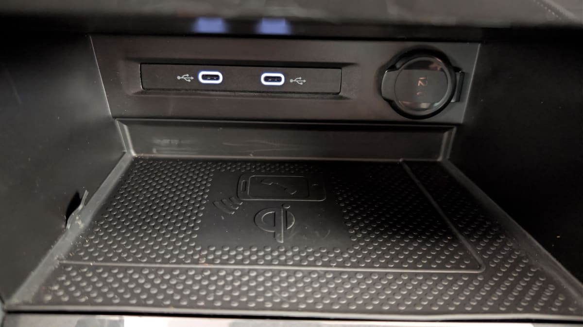 Volkswagen Tiguan - Image 19
