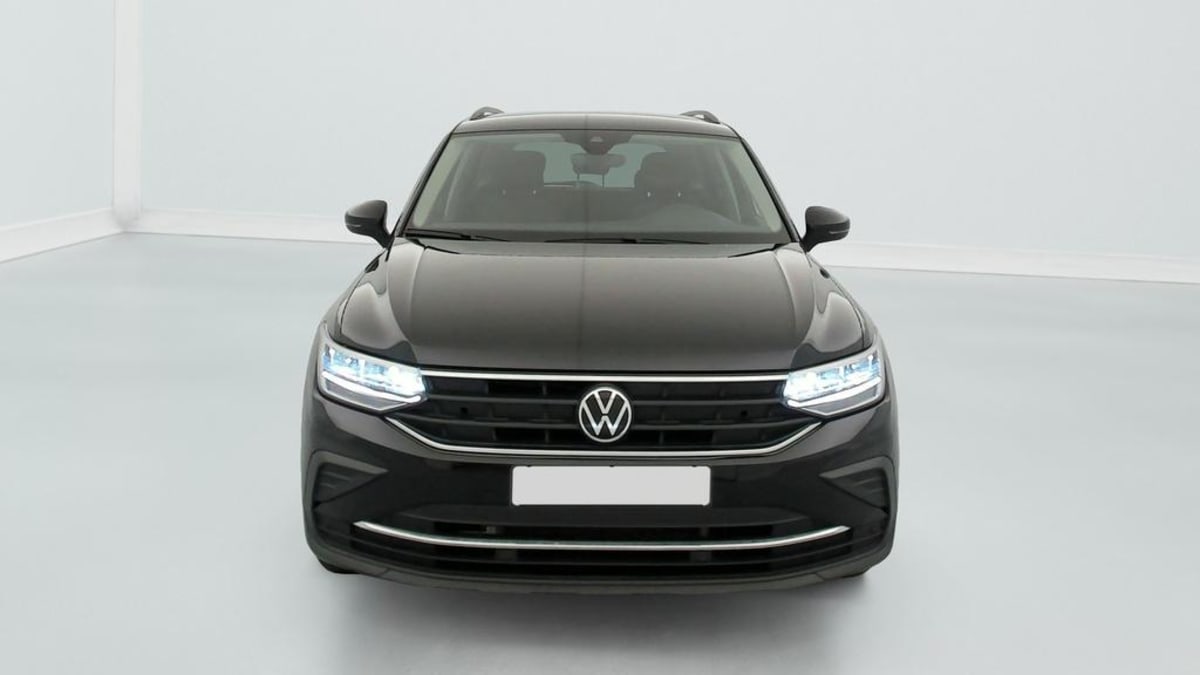 Volkswagen Tiguan - Image 2