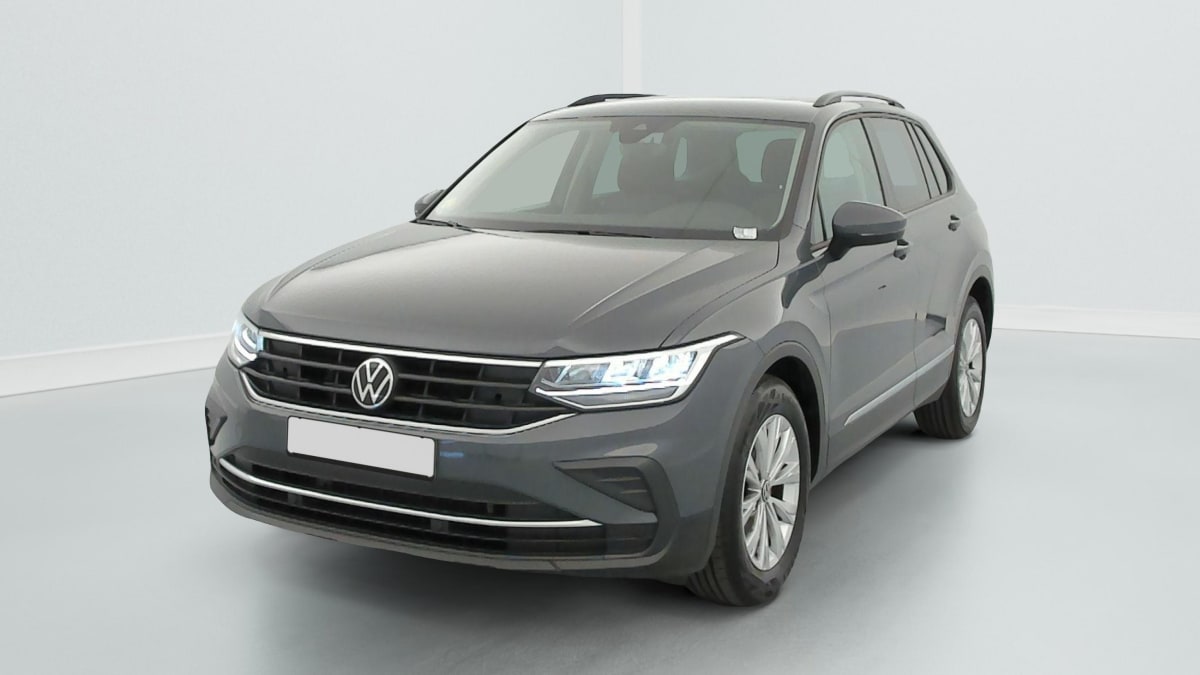 Volkswagen Tiguan - Image 3