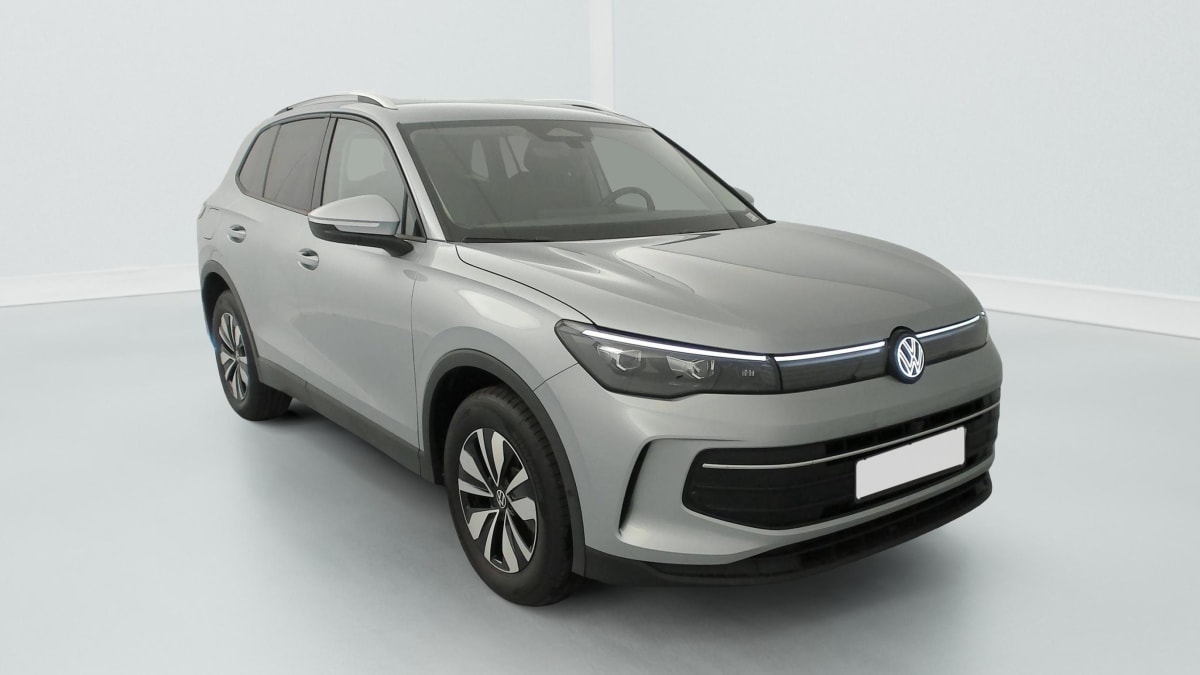 Volkswagen Tiguan - Image 27