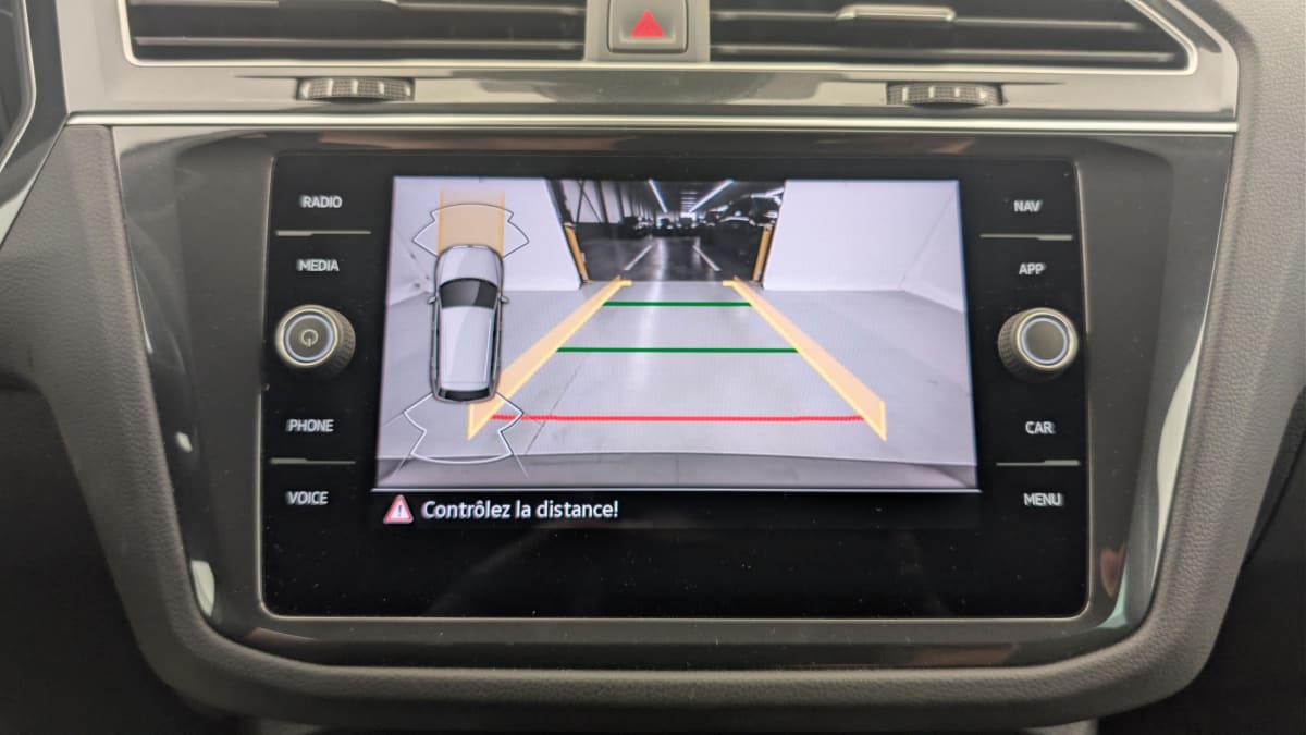 Volkswagen Tiguan - Image 18