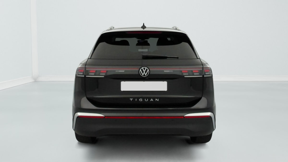 Volkswagen Tiguan - Image 6