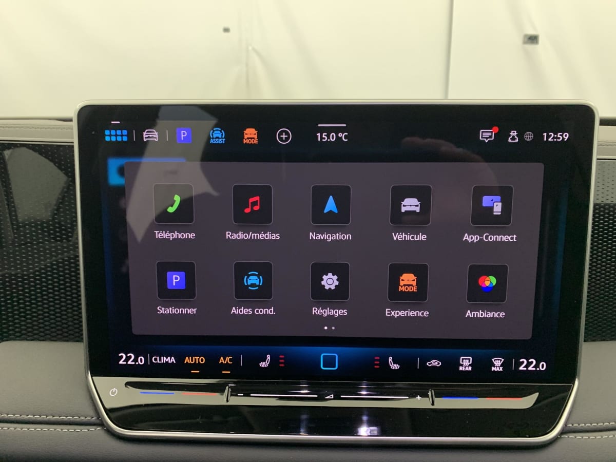 Volkswagen Tiguan - Image 17