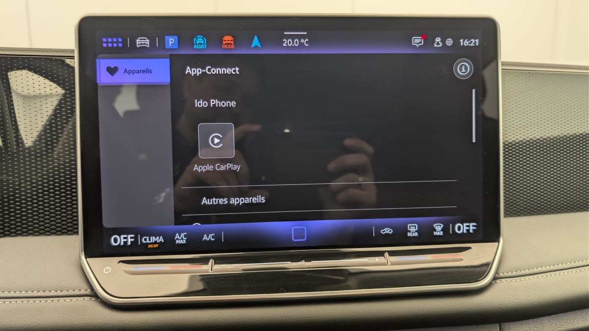 Volkswagen Tiguan - Image 19