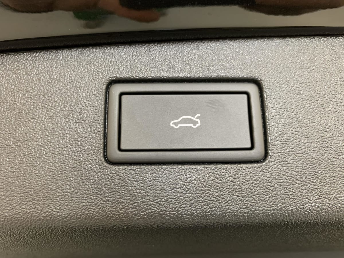 Volkswagen Tiguan - Image 17
