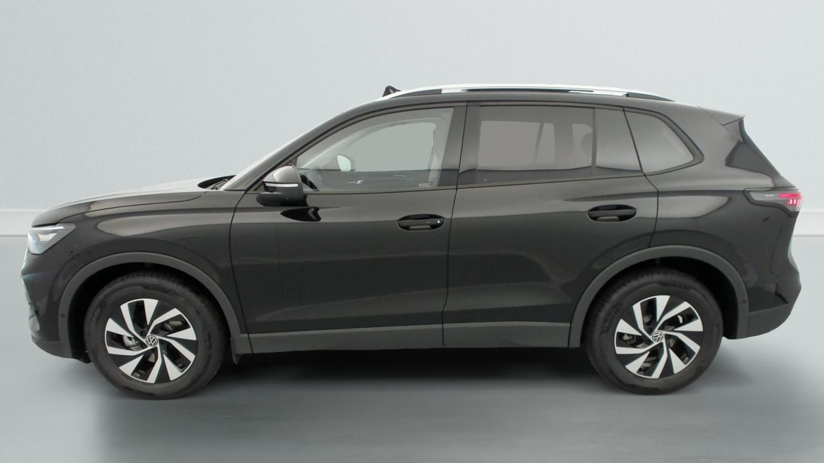 Volkswagen Tiguan - Image 4