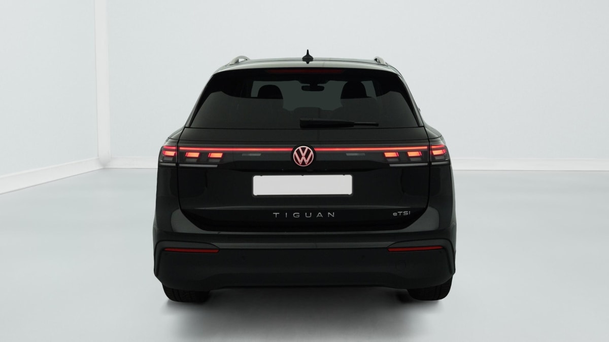 VOLKSWAGEN TIGUAN 1.5 ETSI 131CH DSG7 VW EDITION