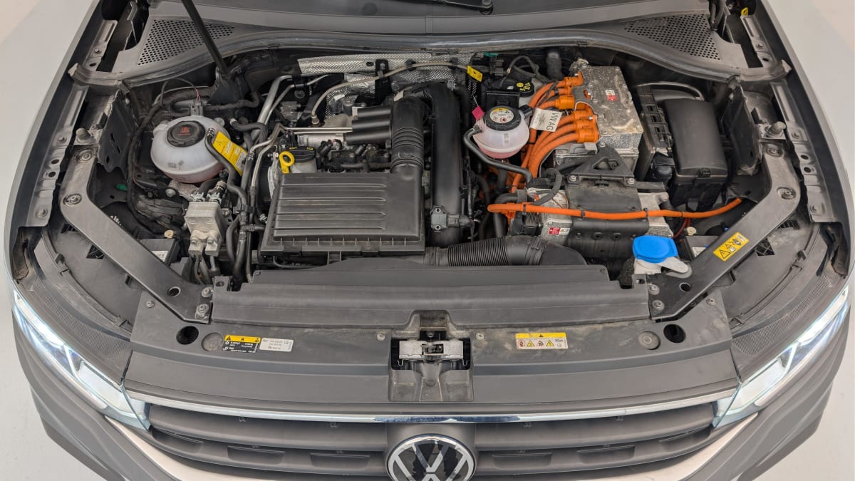 Volkswagen Tiguan - Image 21