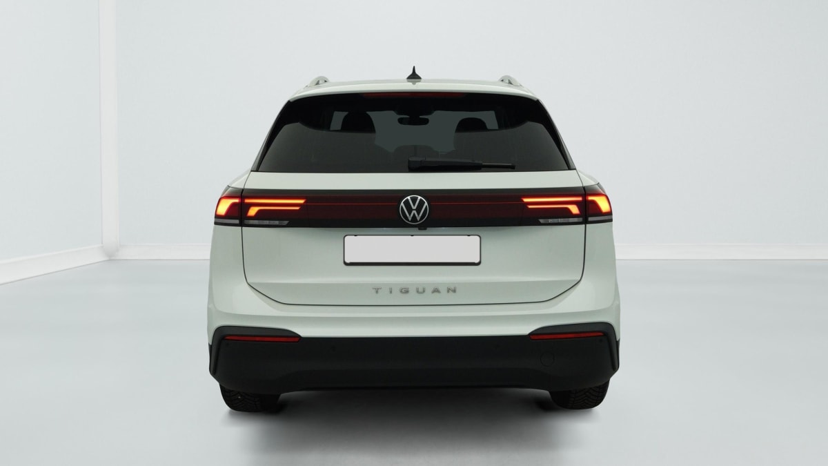 Volkswagen Tiguan - Image 6