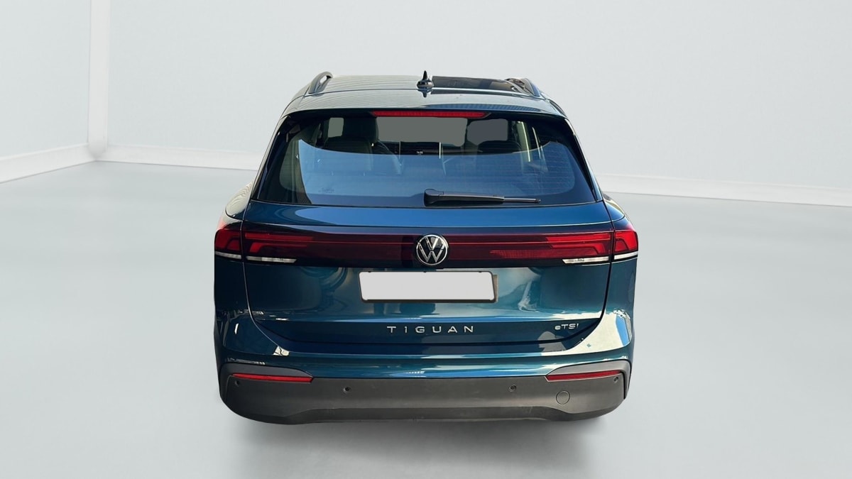 Volkswagen Tiguan - Image 6