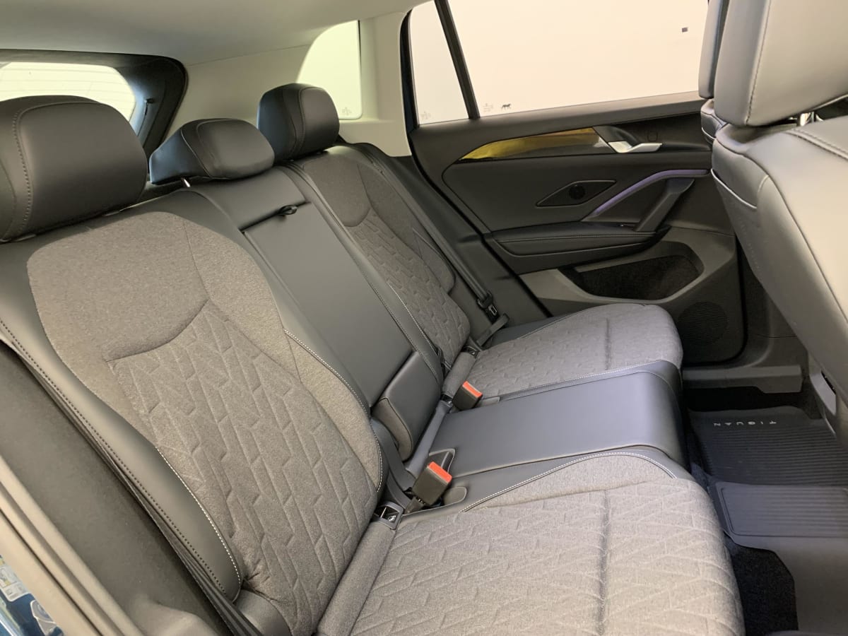 Volkswagen Tiguan - Image 38