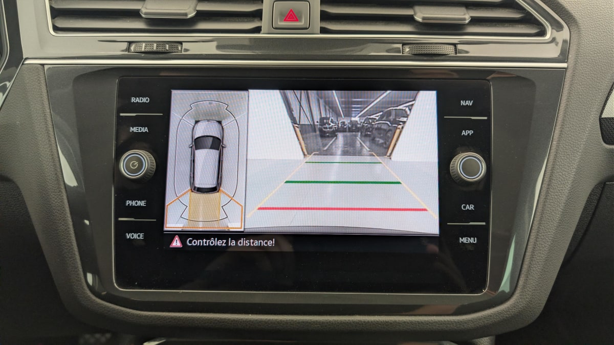 Volkswagen Tiguan - Image 19
