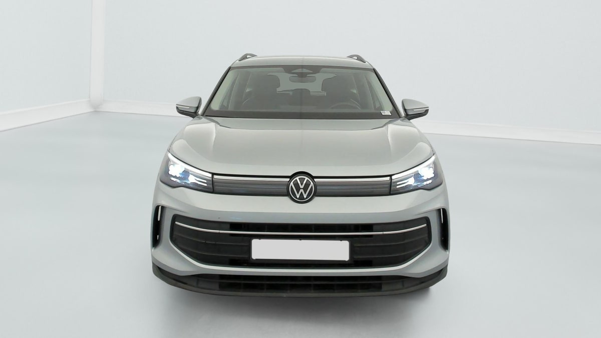 Volkswagen Tiguan - Image 2