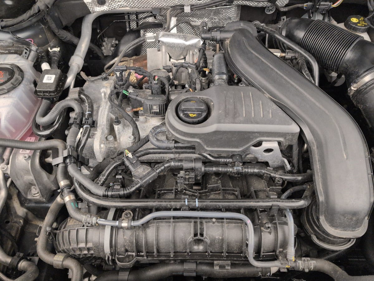 Volkswagen Tiguan - Image 25