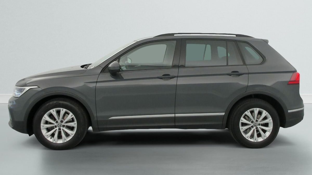 Volkswagen Tiguan - Image 4