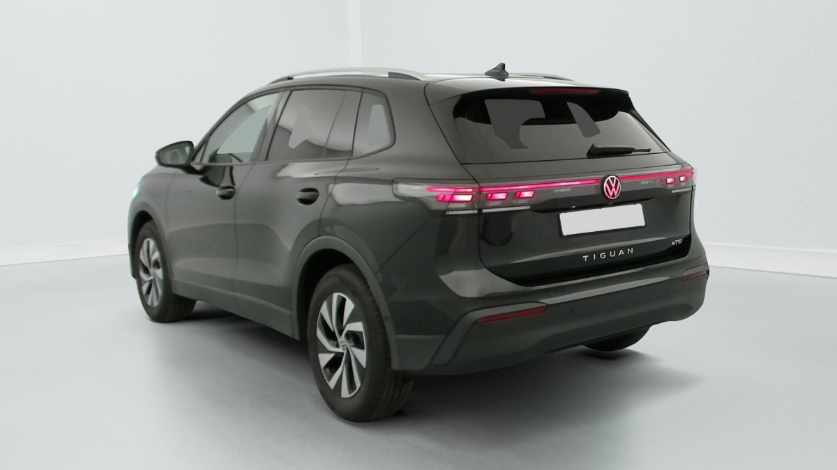 Volkswagen Tiguan - Image 80