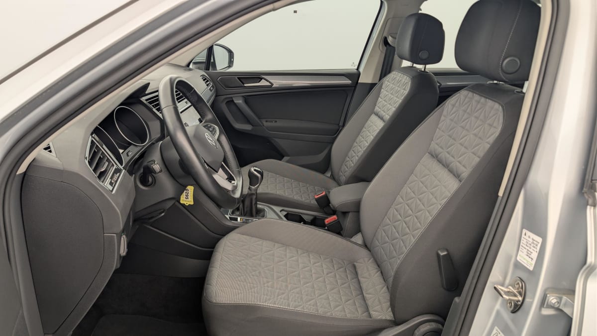 Volkswagen Tiguan - Image 16