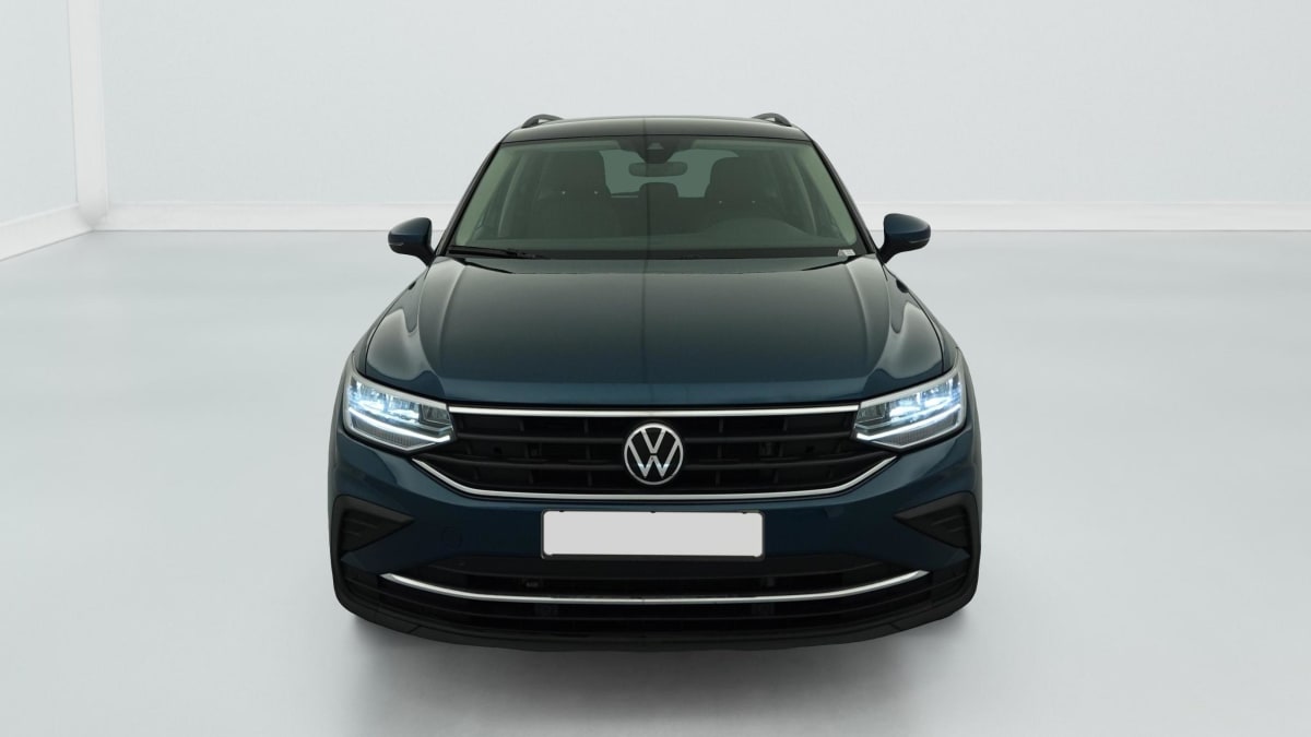 Volkswagen Tiguan - Image 2