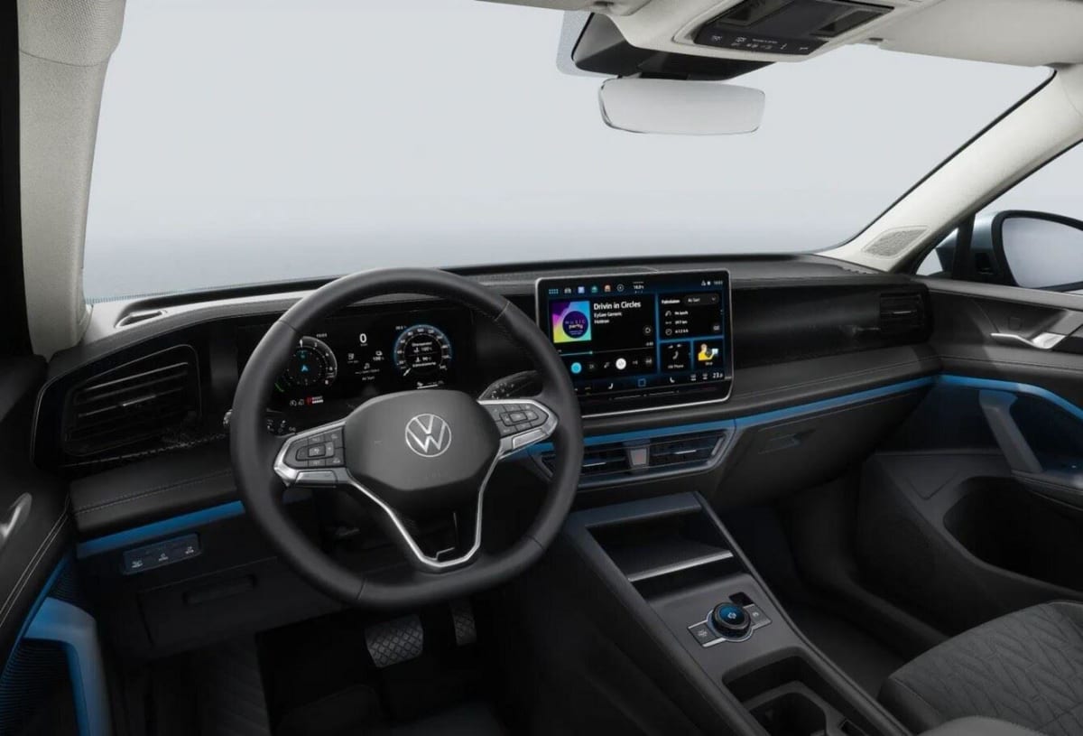VOLKSWAGEN TIGUAN 130 DSG