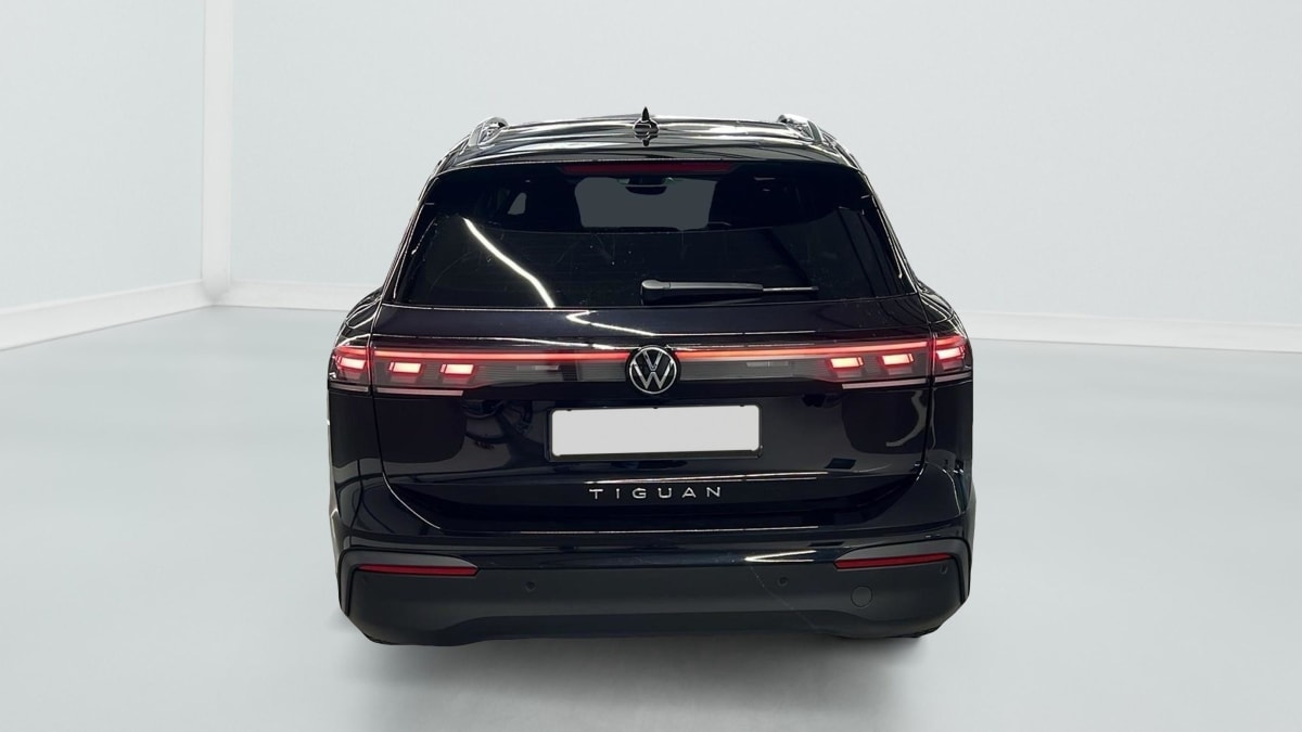 Volkswagen Tiguan - Image 6