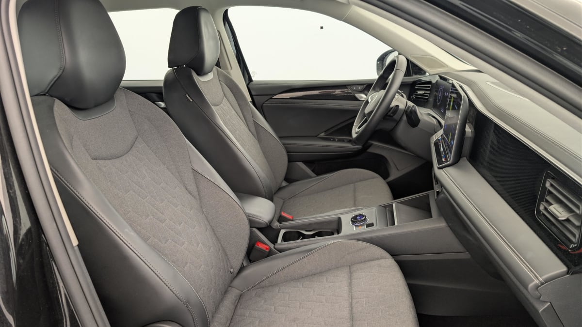 Volkswagen Tiguan - Image 9