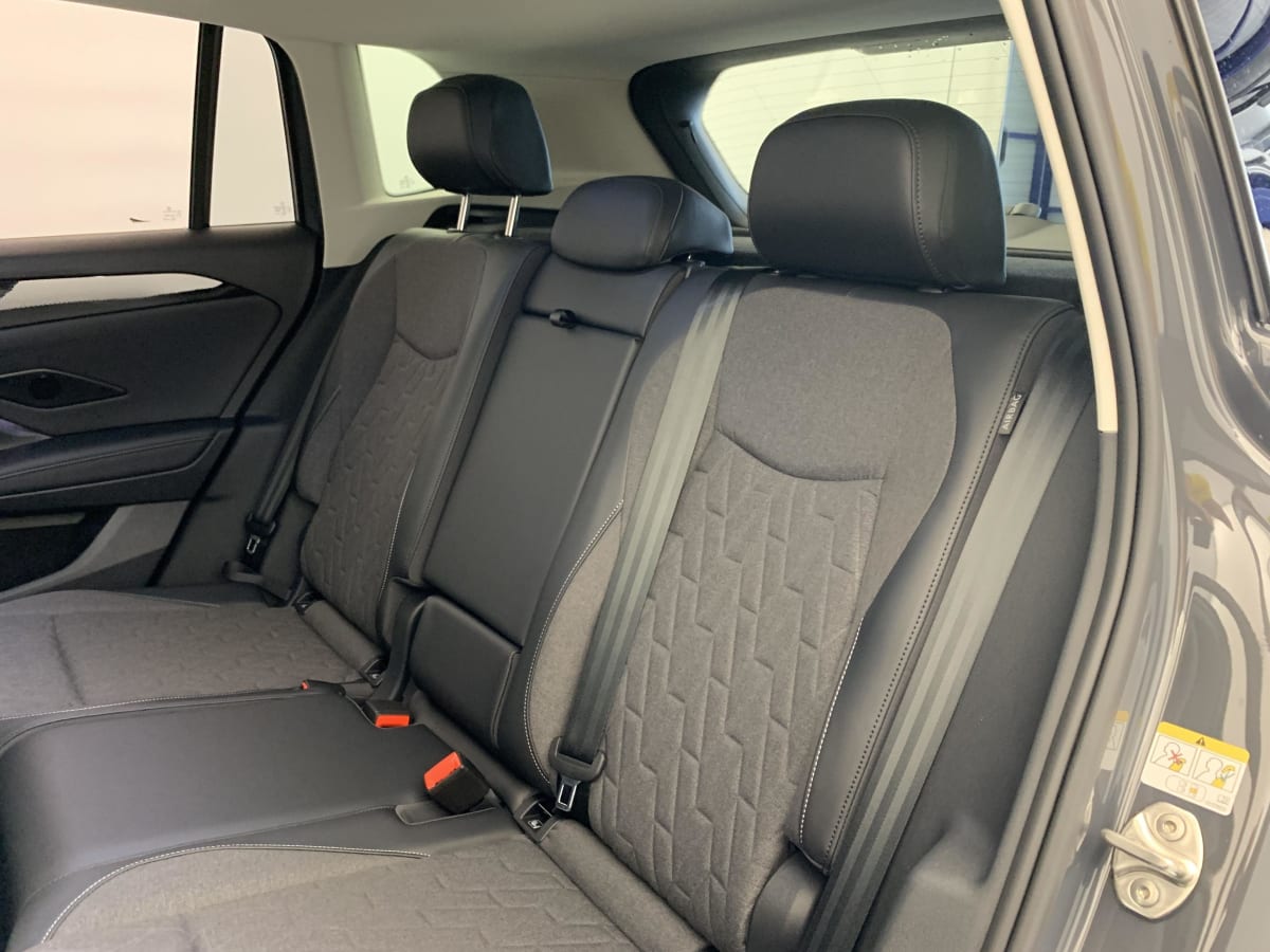 Volkswagen Tiguan - Image 46