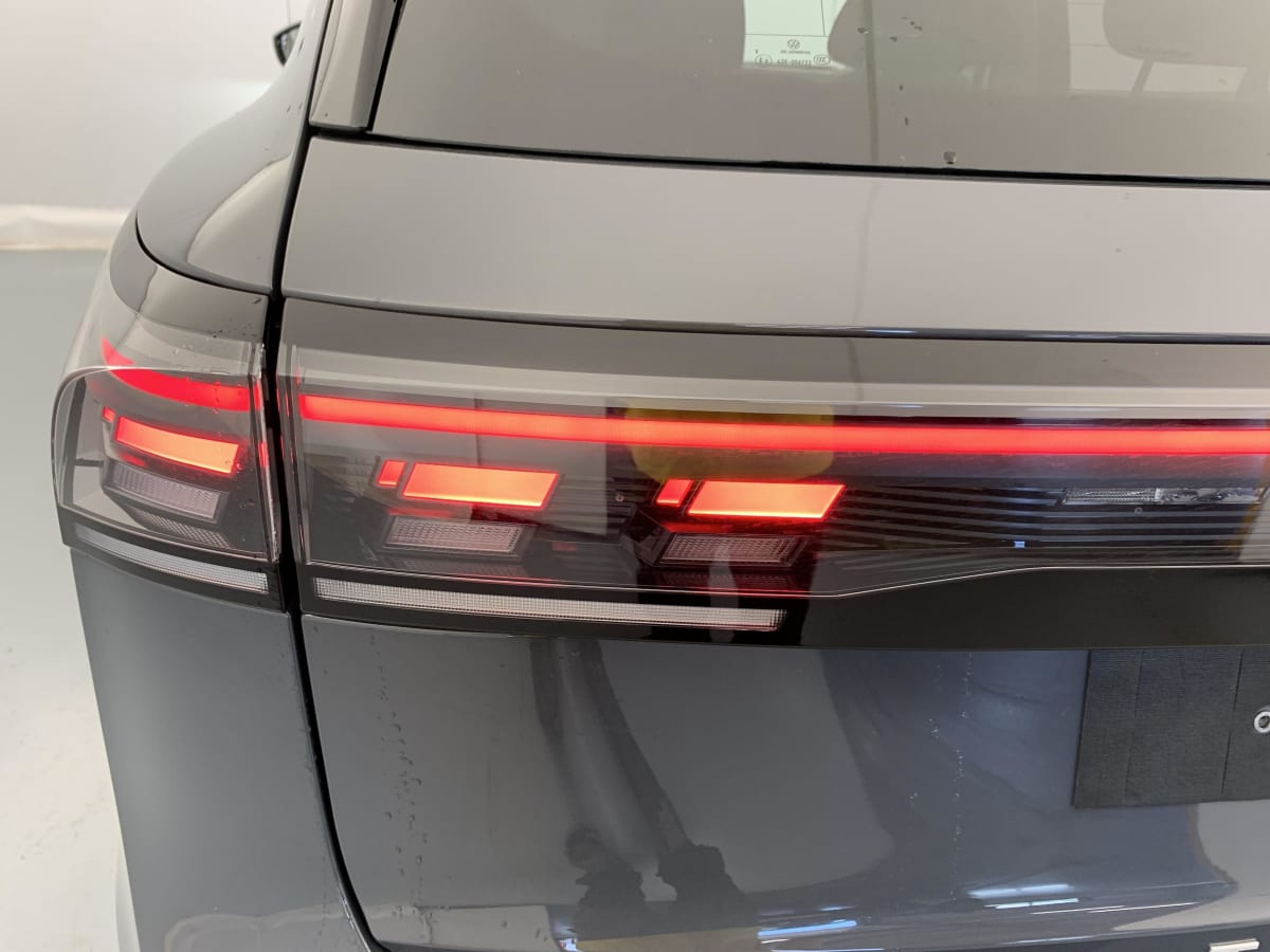 Volkswagen Tiguan - Image 67