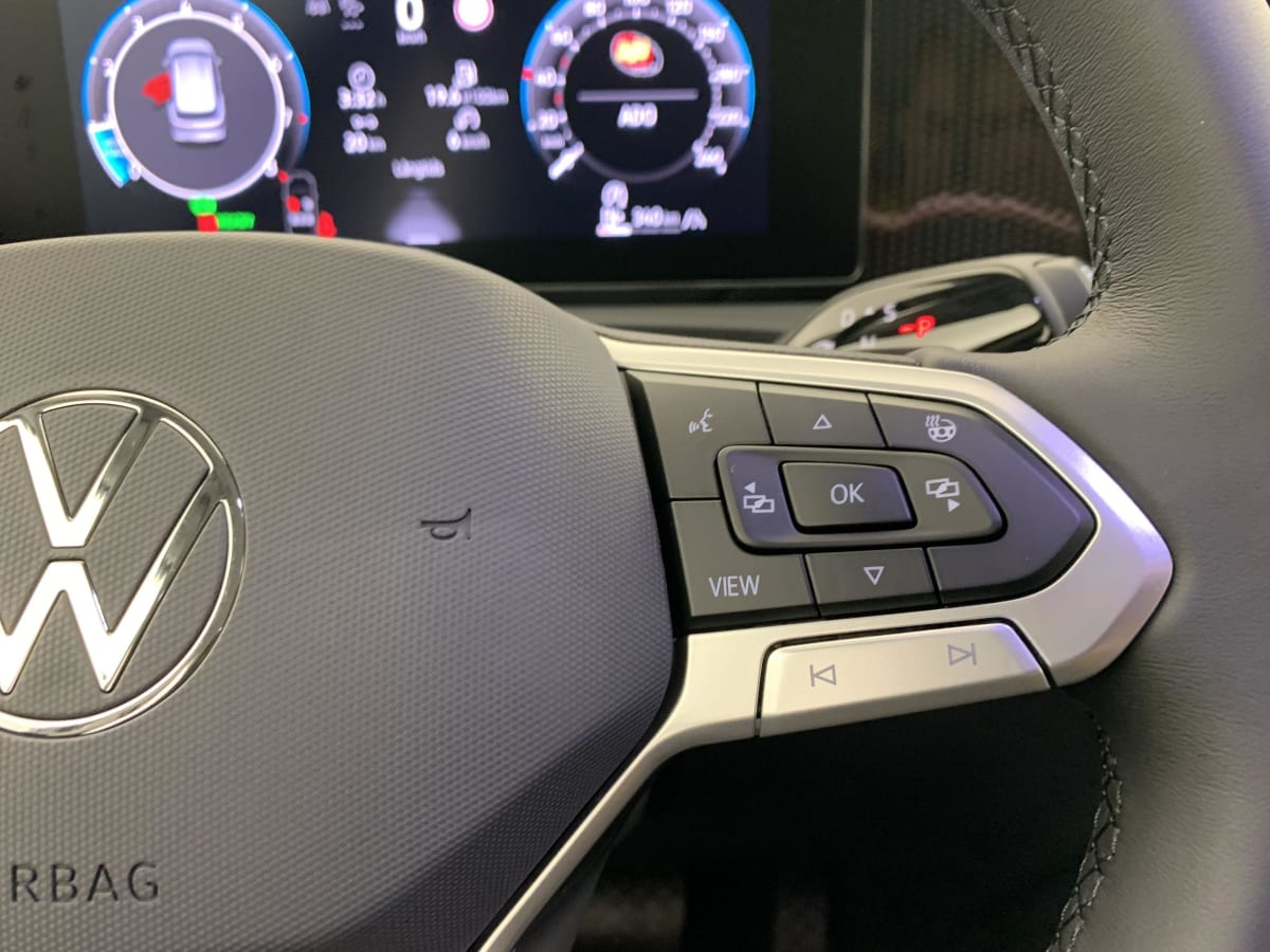 Volkswagen Tiguan - Image 42